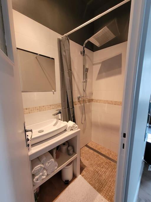 Studio Prive Centre Saint Louis Montargis Extérieur photo